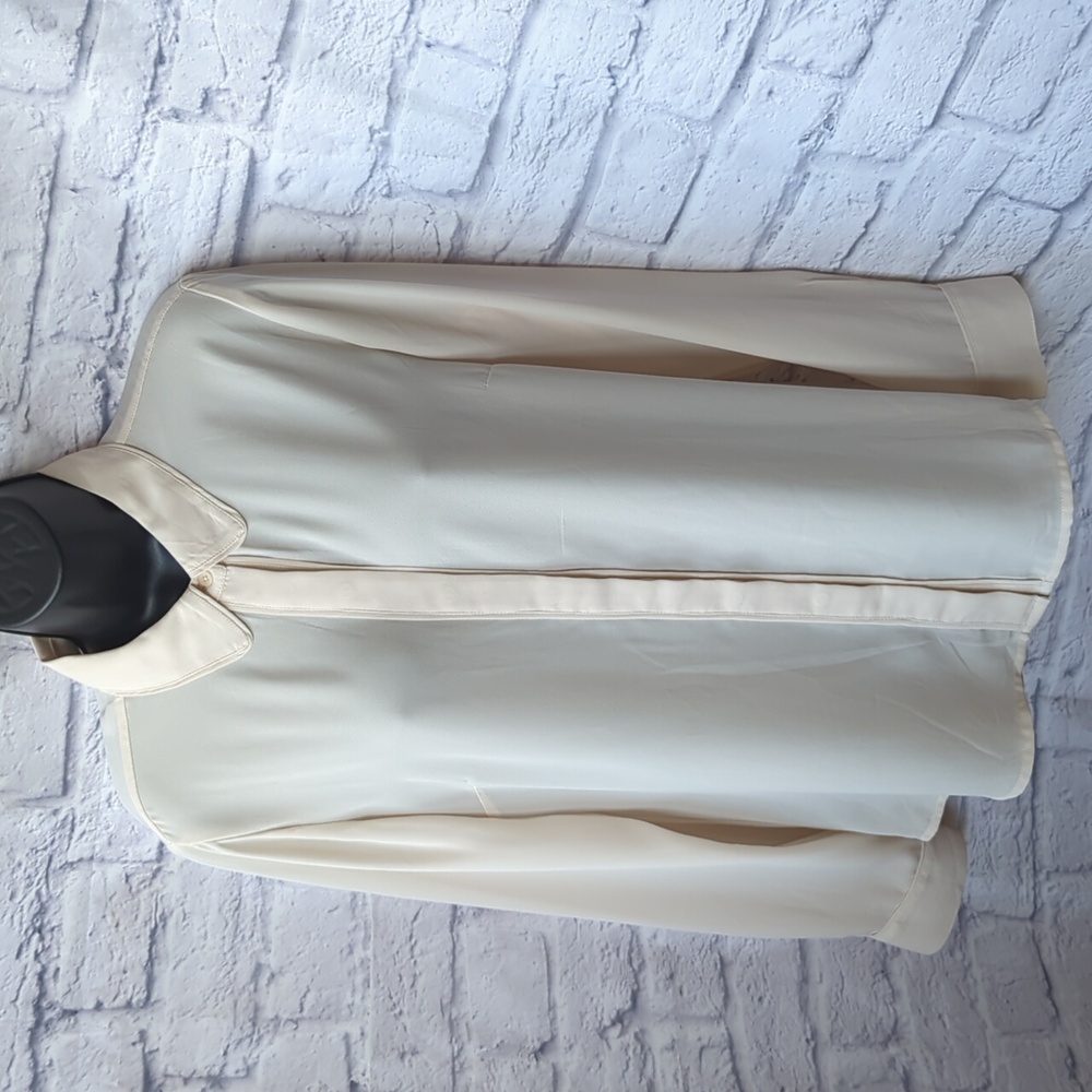 Express Portofino Ivory Long Sleeve Button Down Shirt